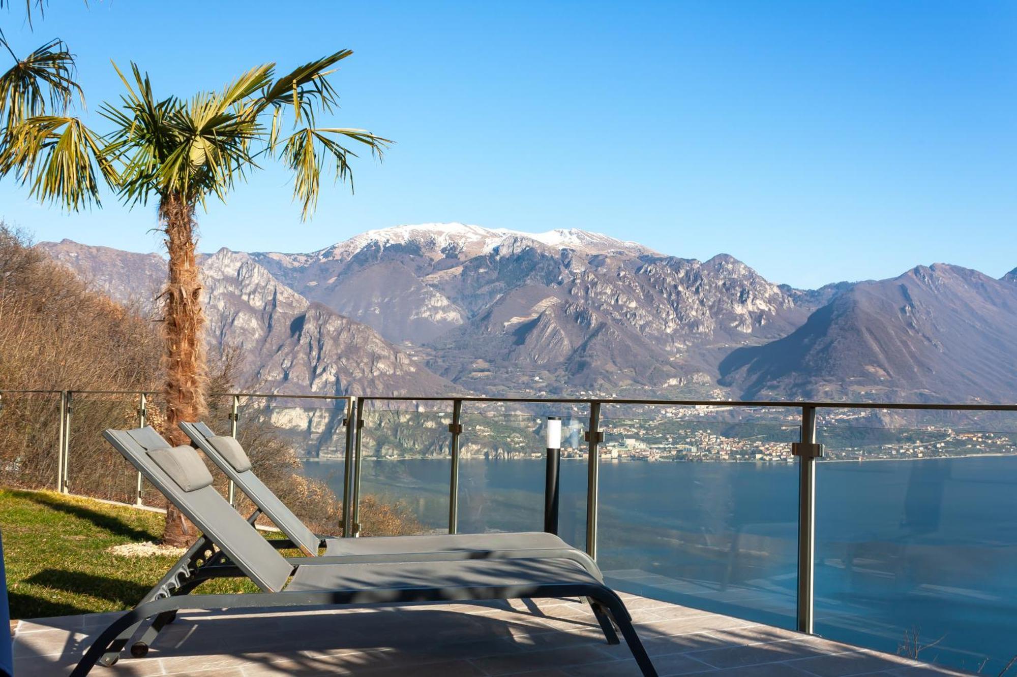 Mia Isola With Lake View, Garden And Swimming Pool Parzanica Esterno foto