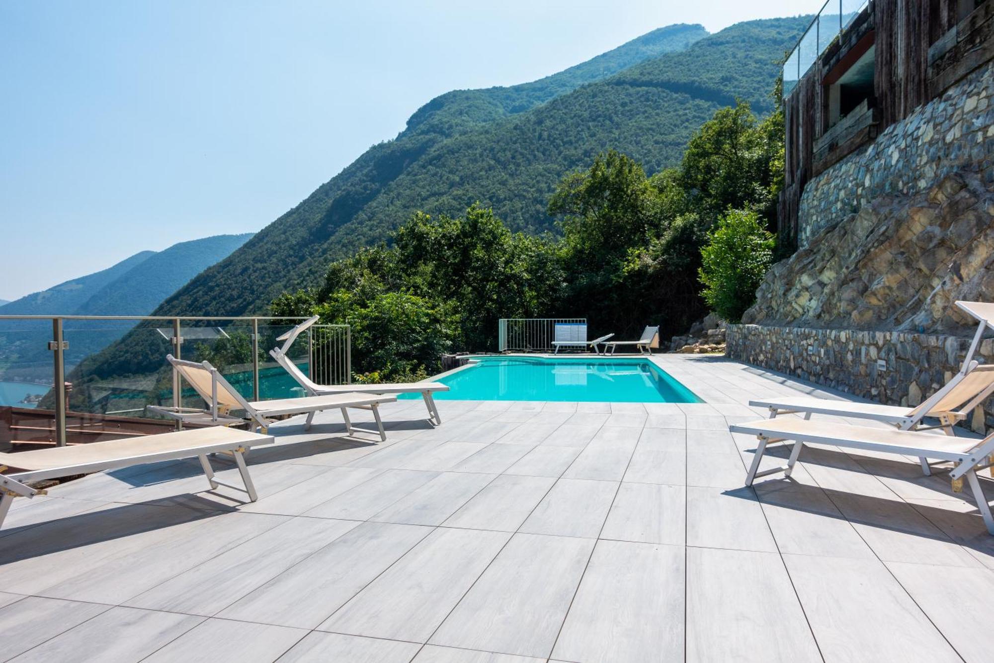 Mia Isola With Lake View, Garden And Swimming Pool Parzanica Esterno foto