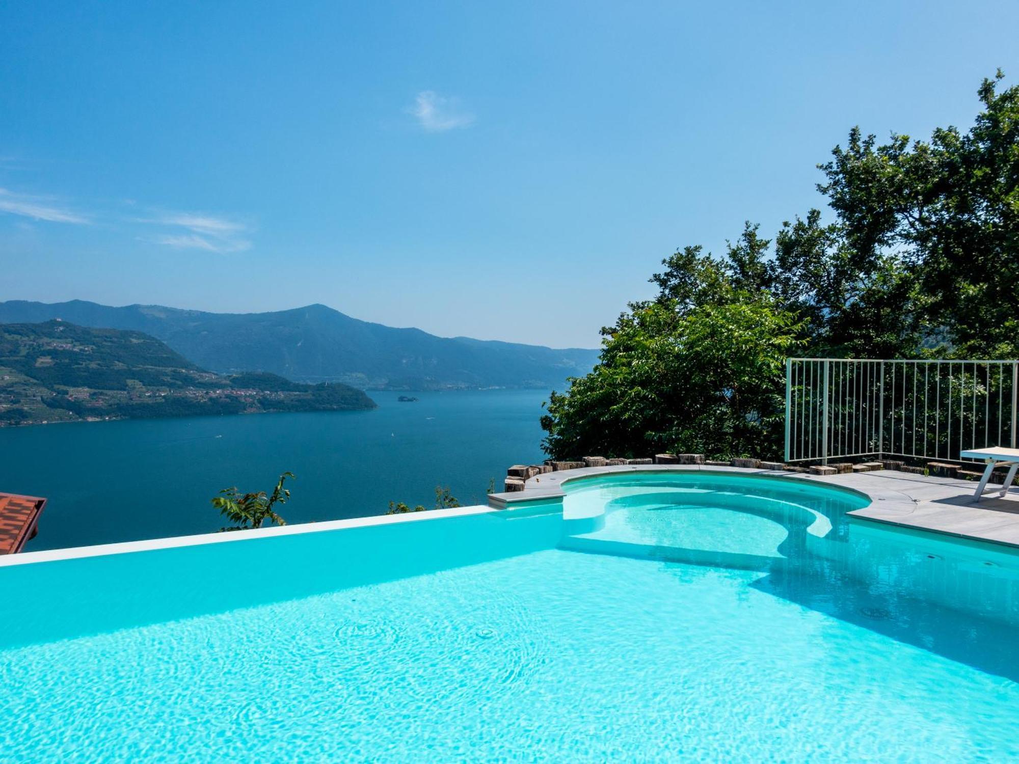 Mia Isola With Lake View, Garden And Swimming Pool Parzanica Esterno foto